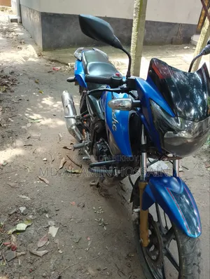 TVS Apache RTR 160 2V 2017 Blue
