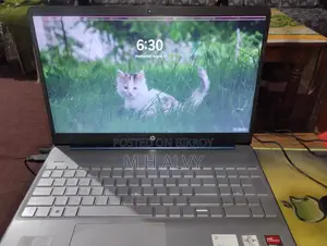Laptop HP 15s 8GB AMD Ryzen SSD 256GB