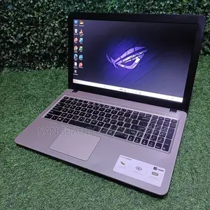 Laptop Asus 4GB Intel SSD 500GB