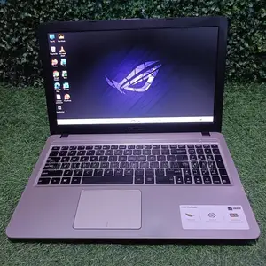 Laptop Asus 4GB Intel SSD 500GB