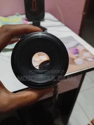 ক্যামেরা লেন্স