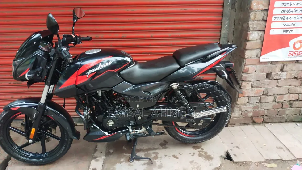 বাজাজ পালসার ১৫০ ২০২২ ব্ল্যাক