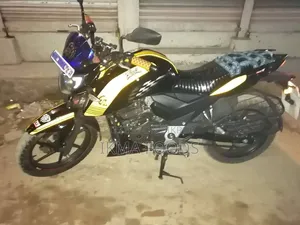 TVS Apache RTR 160 4V 2019 Black