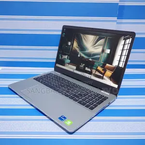 Dell 8gb AMD Ryzen SSD 512gb Laptop