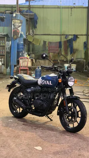 Royal Enfield Hunter 350 2025 Blue