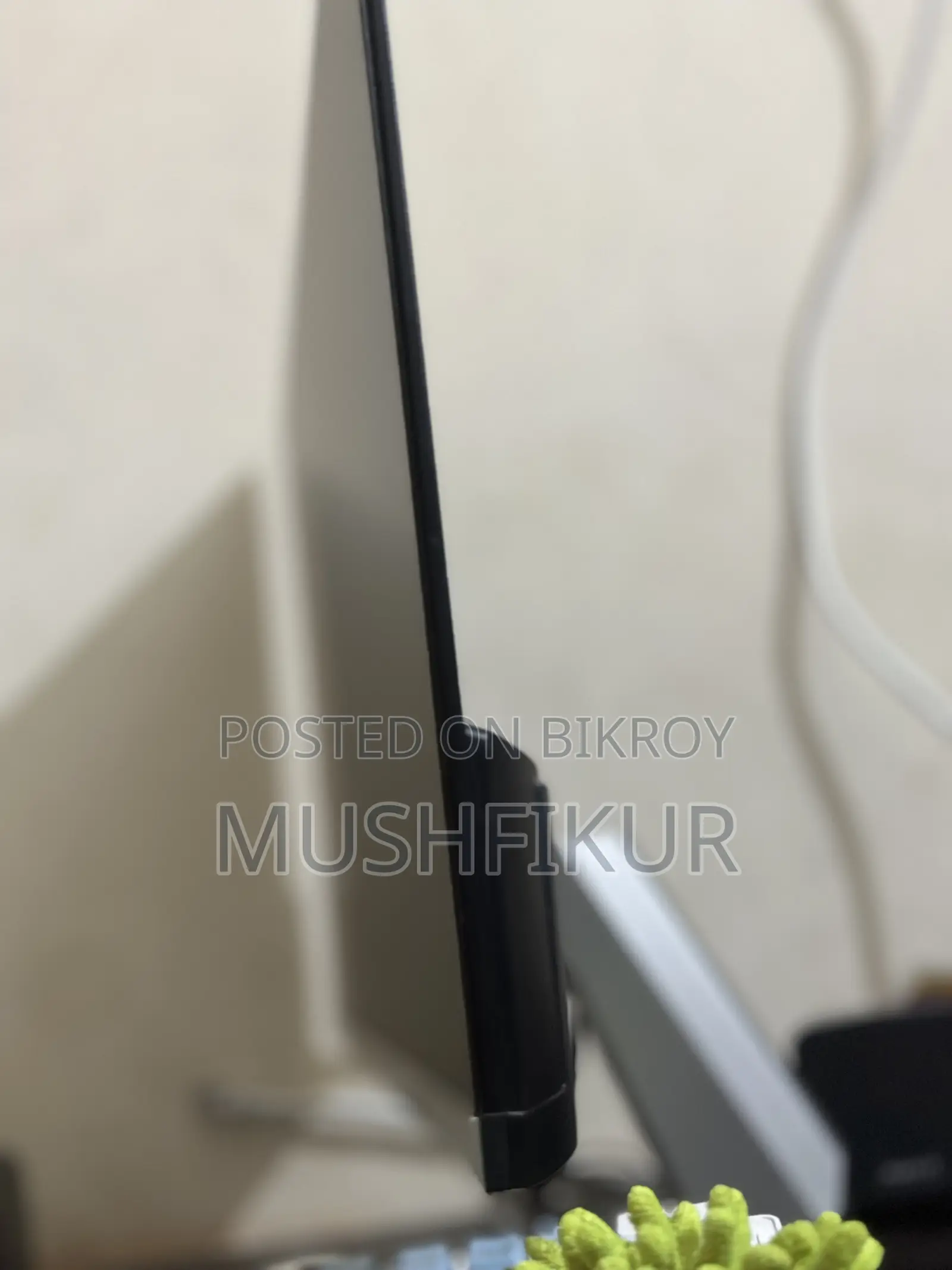 HP M22f 22" FHD IPS Monitor