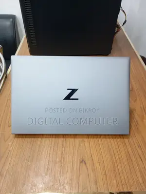 Laptop HP ZBook Firefly G8 16GB Intel Core I5 SSD 512GB