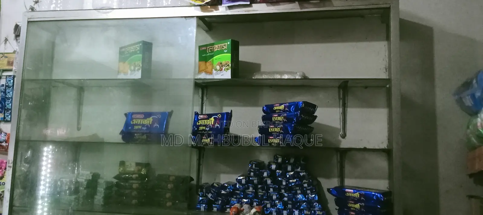 রিটেল কাউন্টার সাইড রেক