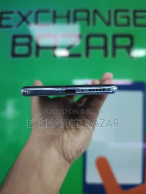 আইকিউও ২৫৬ জিবি ব্লু