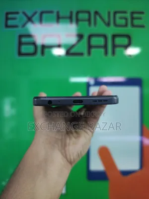 টেকনো স্পার্ক ৪০ ১২৮ জিবি কালো