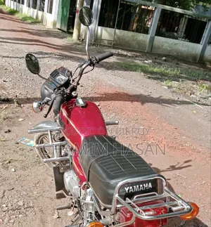 যামাহা ১৯৯৮ রেড