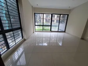 গুলশানে ৩০০০ বর্গফুটের নতুন অফিস ভাড়া