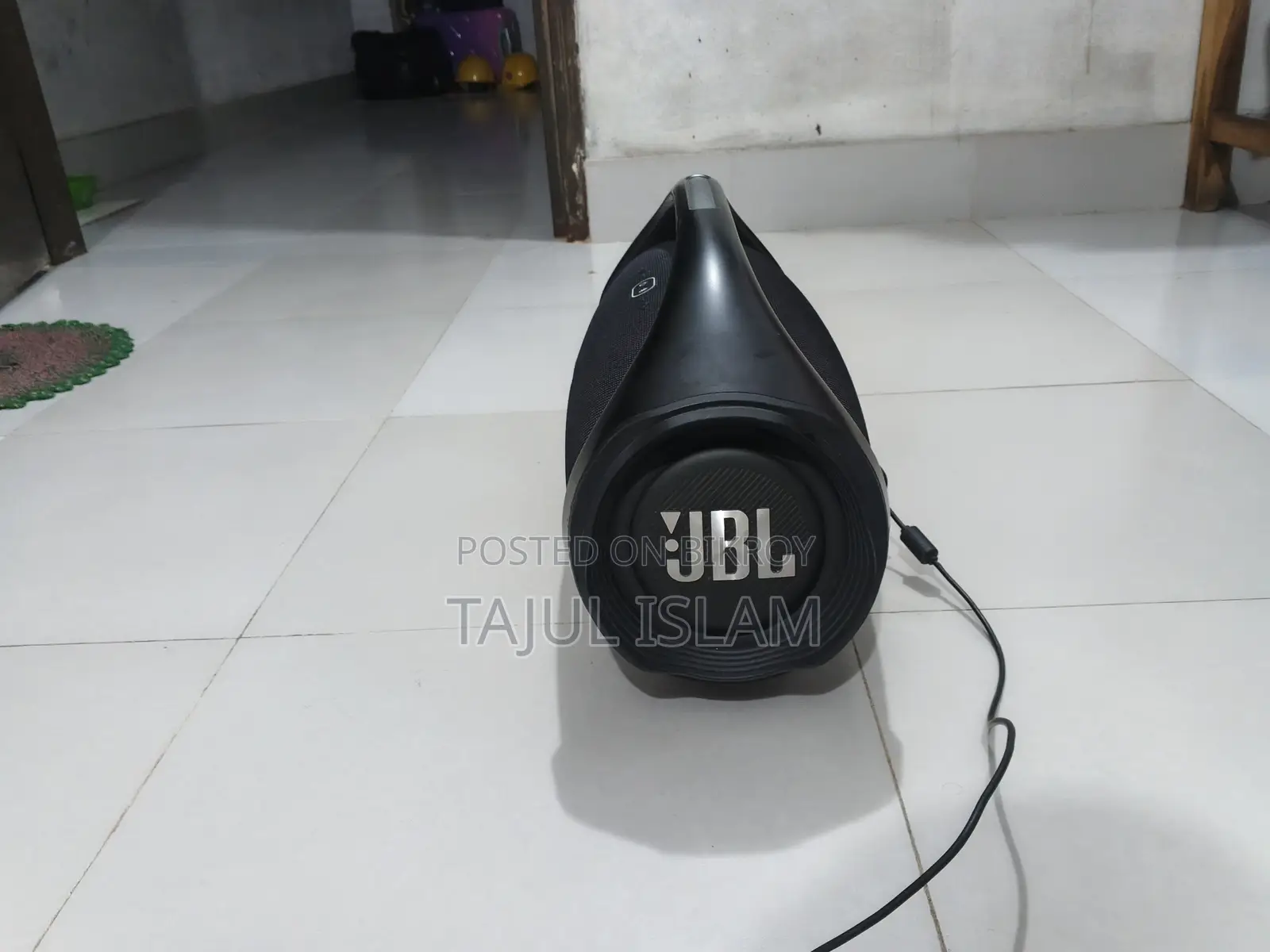 JBL Boombox 2