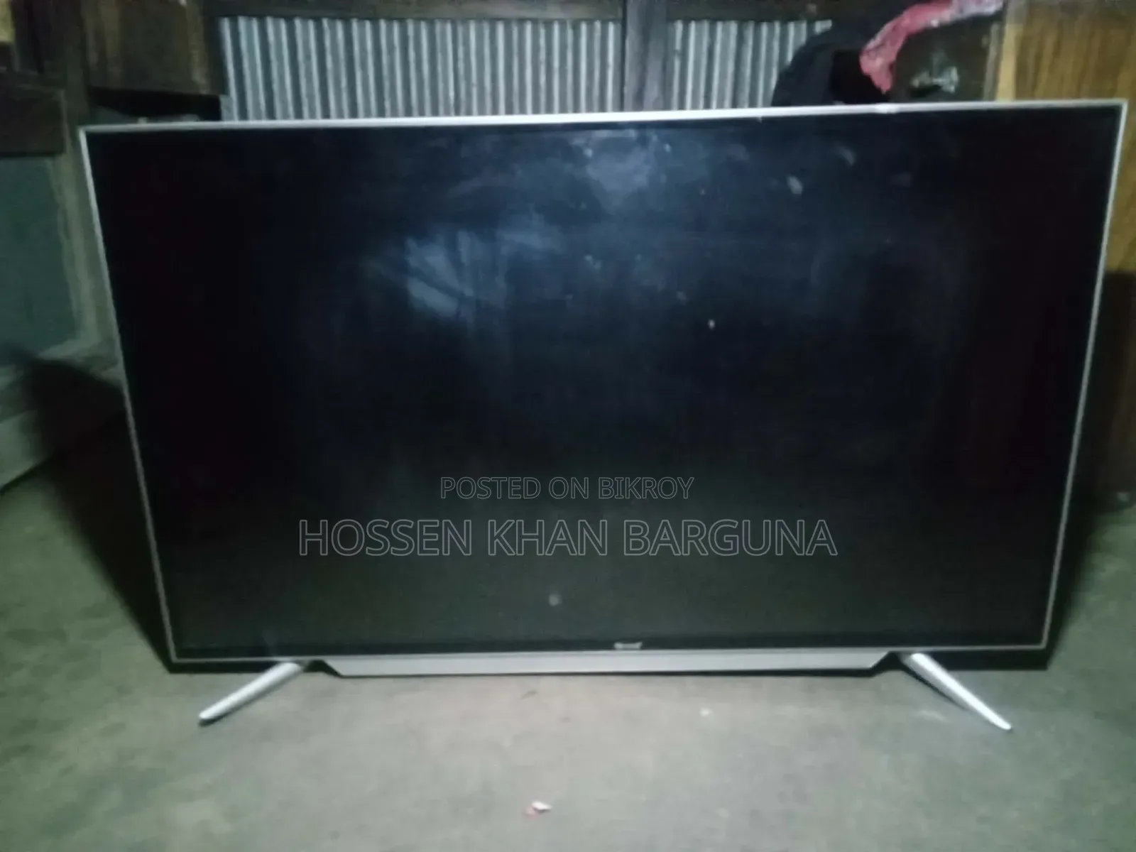 Smart TV 54 Inch