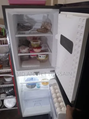 244 Litre Walton Refrigerator