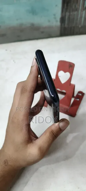 ওয়ানপ্লাস নর্ড এন১০০ ৬৪ জিবি নীল