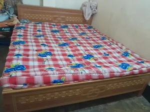 ৬×৭ ফুট খাট