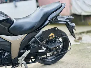 Suzuki Gixxer 2023 Black