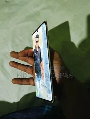 নতুন এলজি ভেলভেট ৫জি ১২৮ জিবি গোল্ড