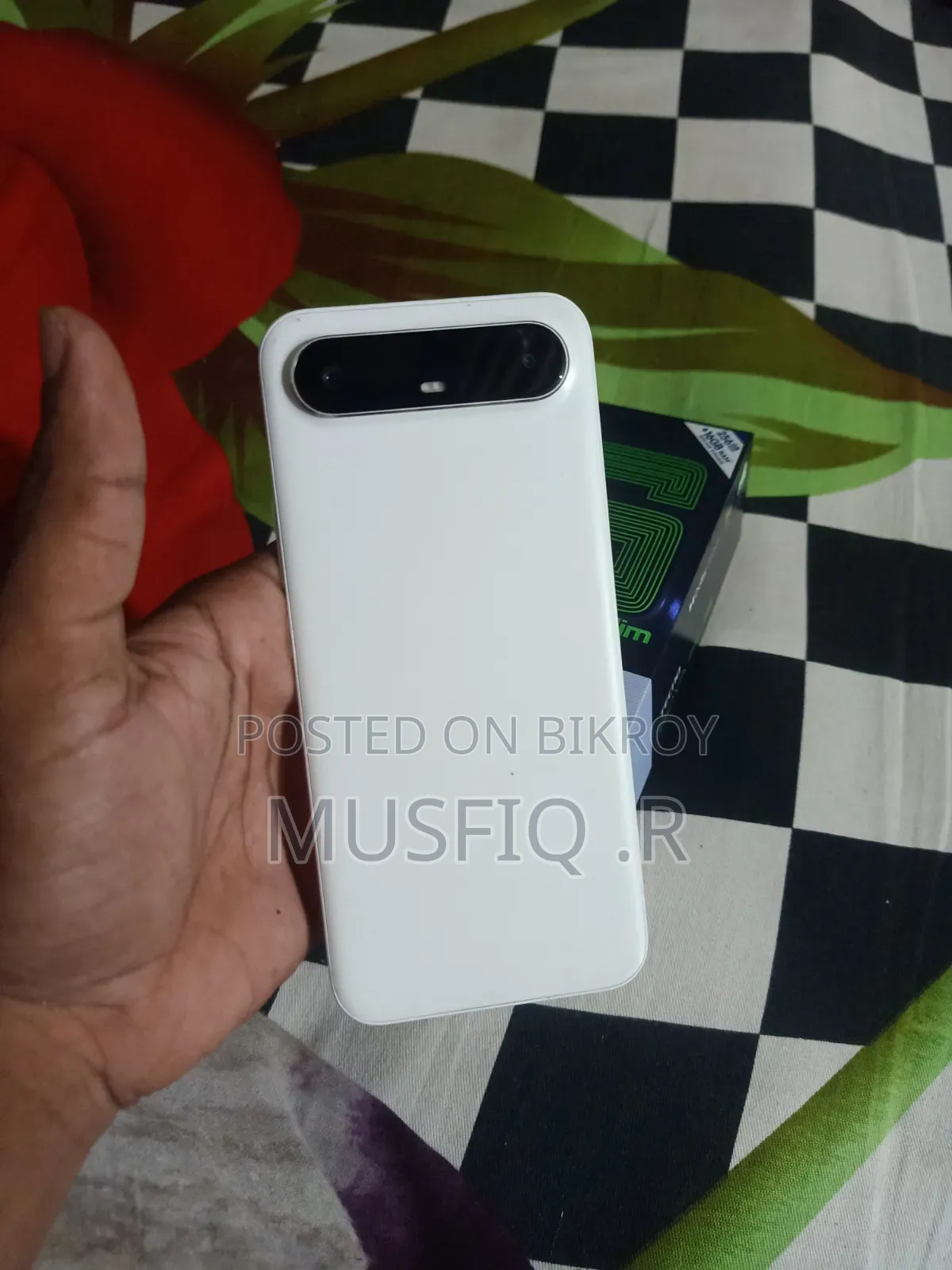 Tecno Pova 128 GB White