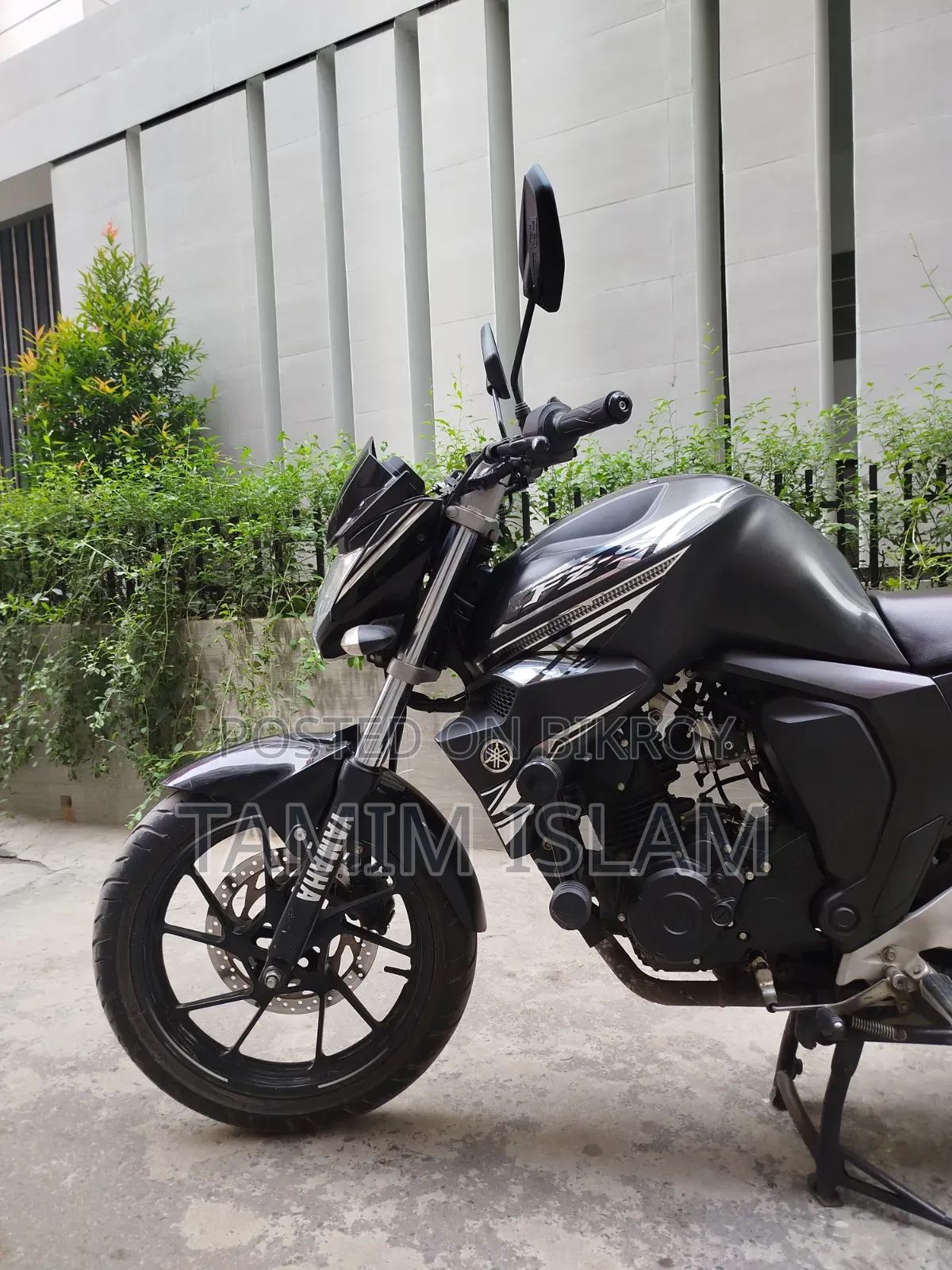 Yamaha FZ 2025 Black