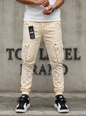 6 Pocket Mobile Pant
