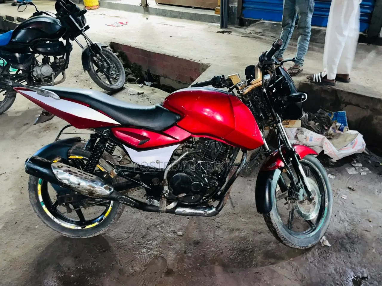 Bajaj Pulsar 150 2026 Red