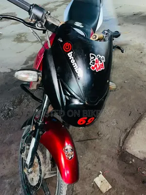 Bajaj Pulsar 150 2026 Red