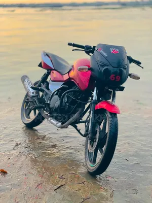Bajaj Pulsar 150 2026 Red