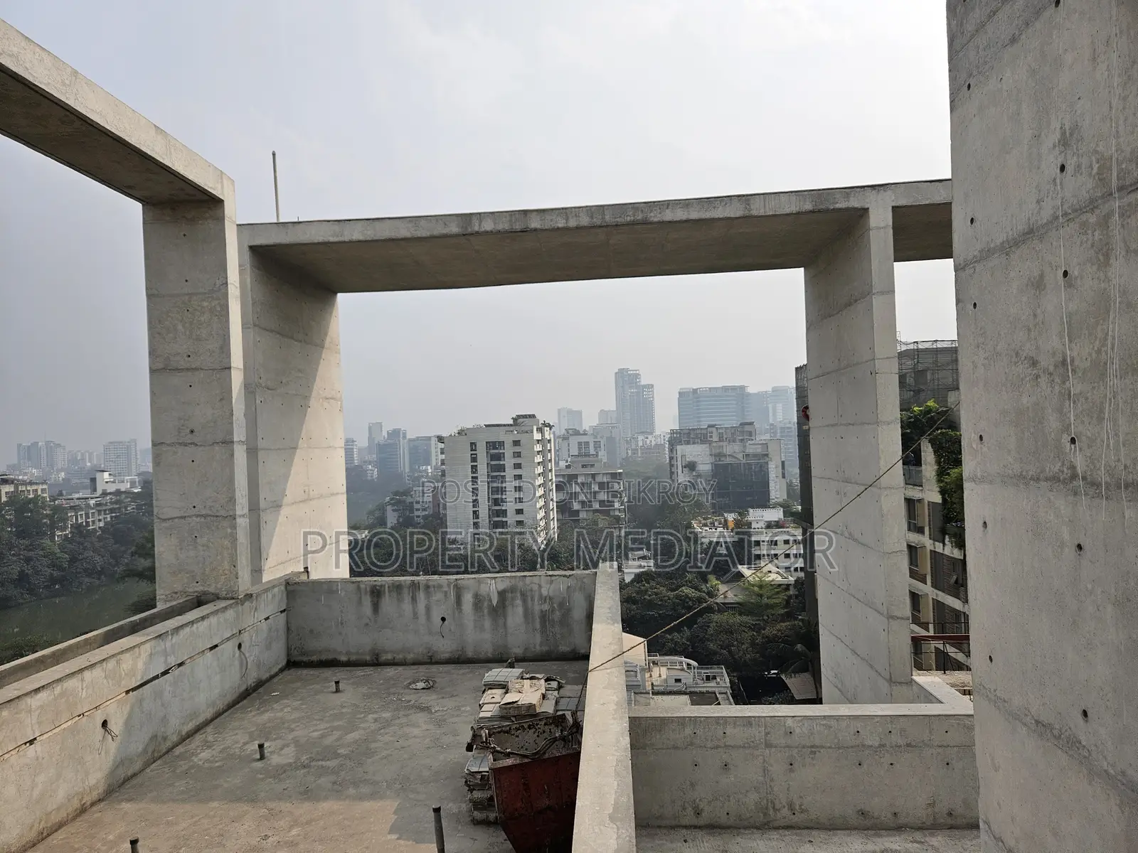 ঢাকায় গুলশানে ৪ বেডরুমের অ্যাপার্টমেন্ট বিক্রয়ের জন্য