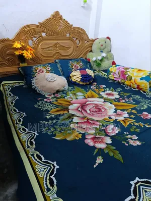 Teak Wood Bed