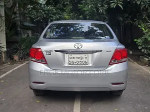 টয়োটা অ্যালিয়ন ২০১২ রূপালি
