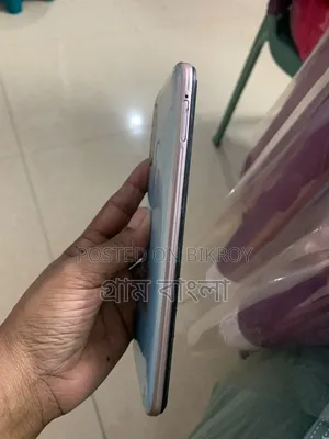 Vivo Y17 128 GB Blue