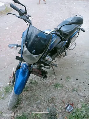 বাজাজ প্লাটিনা ১১০ ২০১৬ ব্লু
