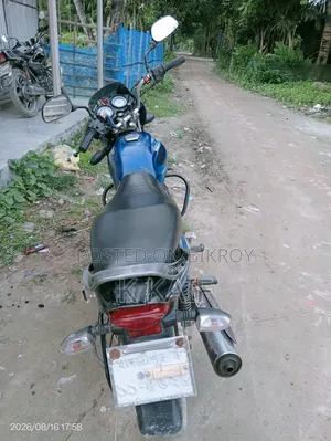 বাজাজ প্লাটিনা ১১০ ২০১৬ ব্লু