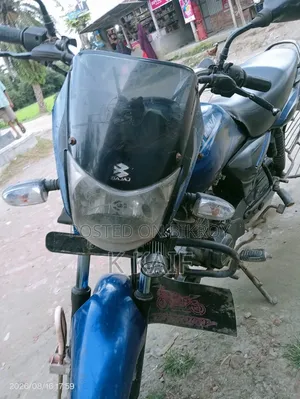 বাজাজ প্লাটিনা ১১০ ২০১৬ ব্লু