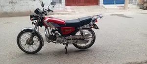 টিভিএস ২০১৪ লাল