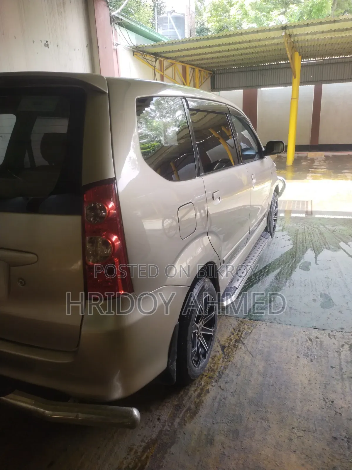 Toyota Avanza 2010