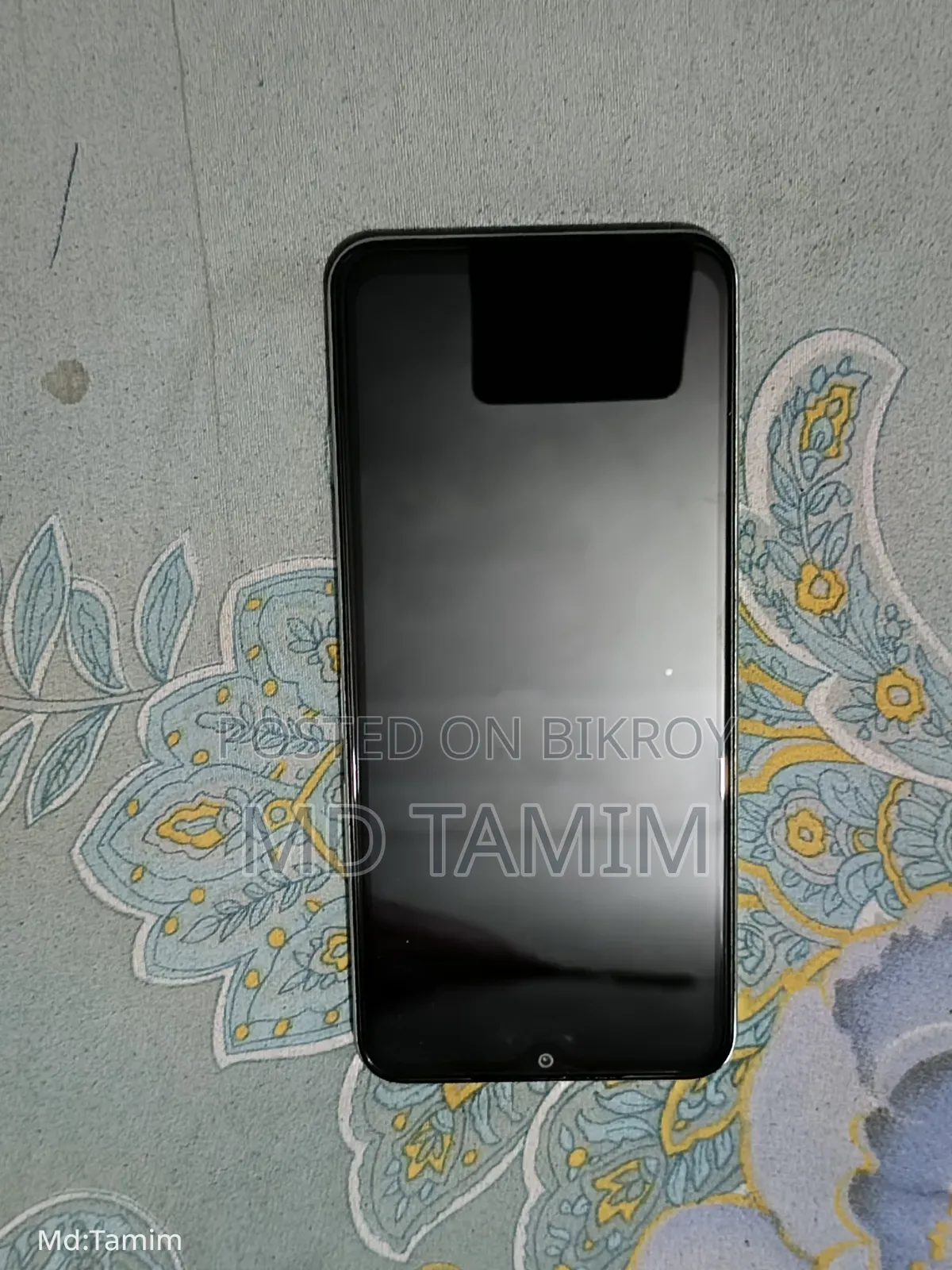 Vivo Y18 128 GB White