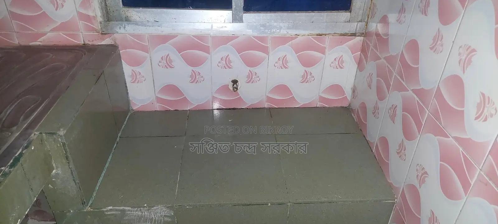 2-Bedroom Block of Flats in Kirnaloy House, Narayanganj Sadar for Sale
