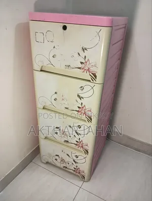 ওয়ারড্রোব .