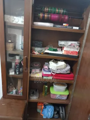 ড্রেসিং টেবিল বিক্রির জন্য