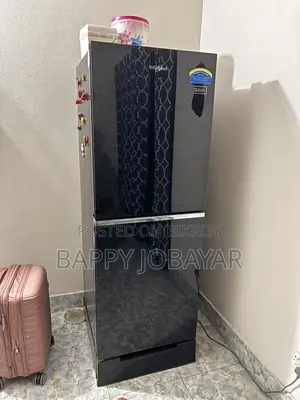 Whirlpool Refrigerator FreshMagic Pro | 257 L| Crystal Black