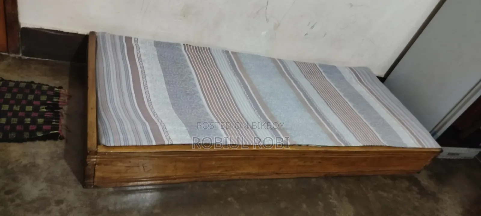 A single bed