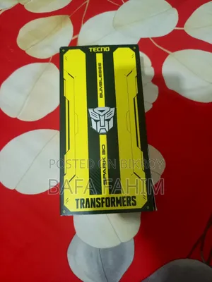 Tecno Spark 30 128 GB Yellow