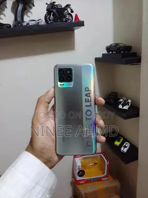 Realme 8 Pro 128 GB Silver