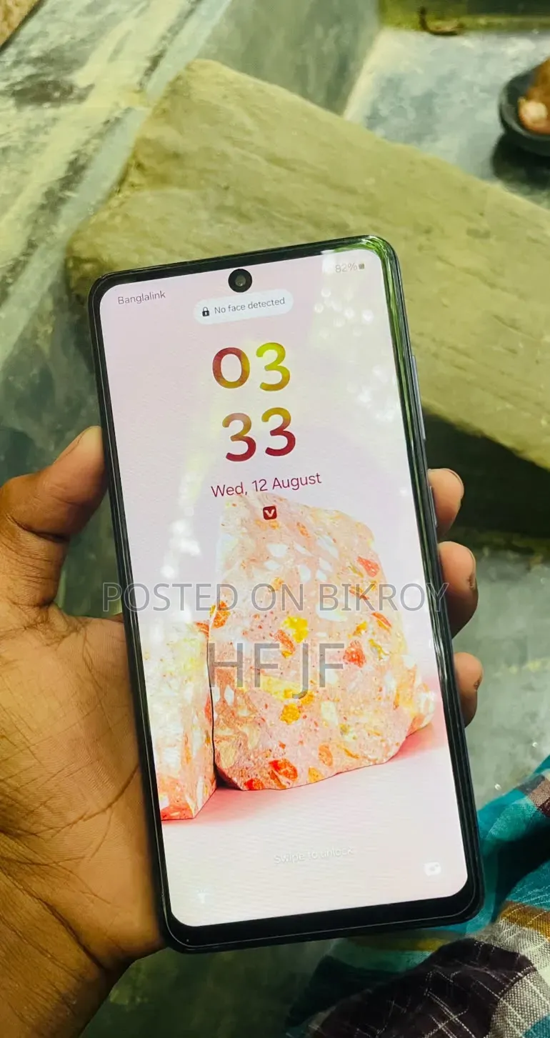 স্যামসাং গ্যালাক্সি এ৫২ ১২৮ জিবি কালো
