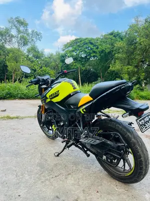 Hero Thriller 160R 4V 2025 Green