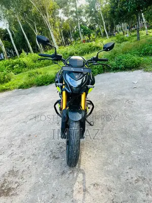 Hero Thriller 160R 4V 2025 Green