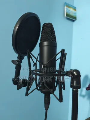 RODE NT1 Studio Microphone for sale, completely fresh